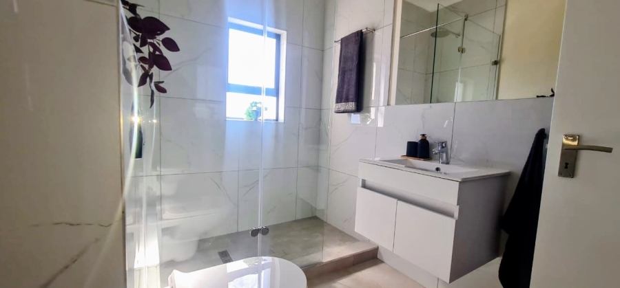 To Let 2 Bedroom Property for Rent in Flamingo Vlei Western Cape